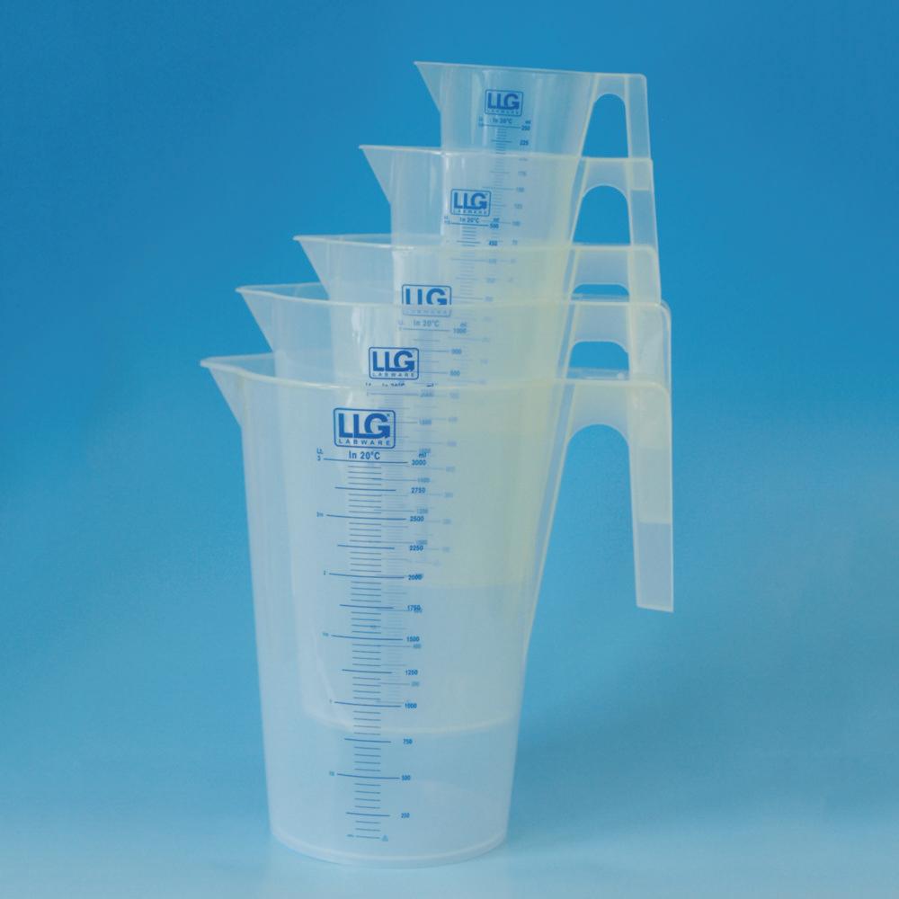 LLG Beaker 500 ml PP ISO 7056 Blue Scale with Handle Pack of 2