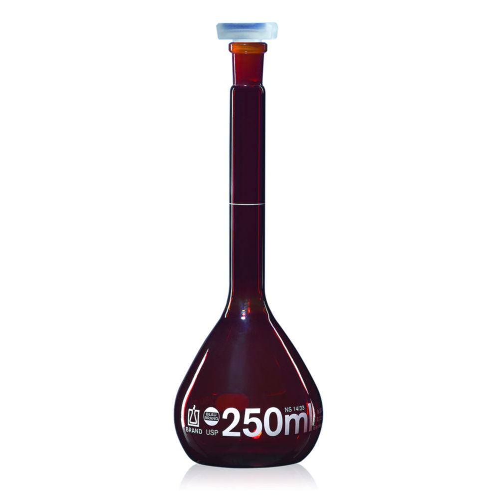 BRAND Volumetric Flask, USP, BLAUBRAND, Class A, DE-M, Amber, 250 ml, NS 14/23, Boro 3.3, with PP Stopper, USP Individual Certificate

