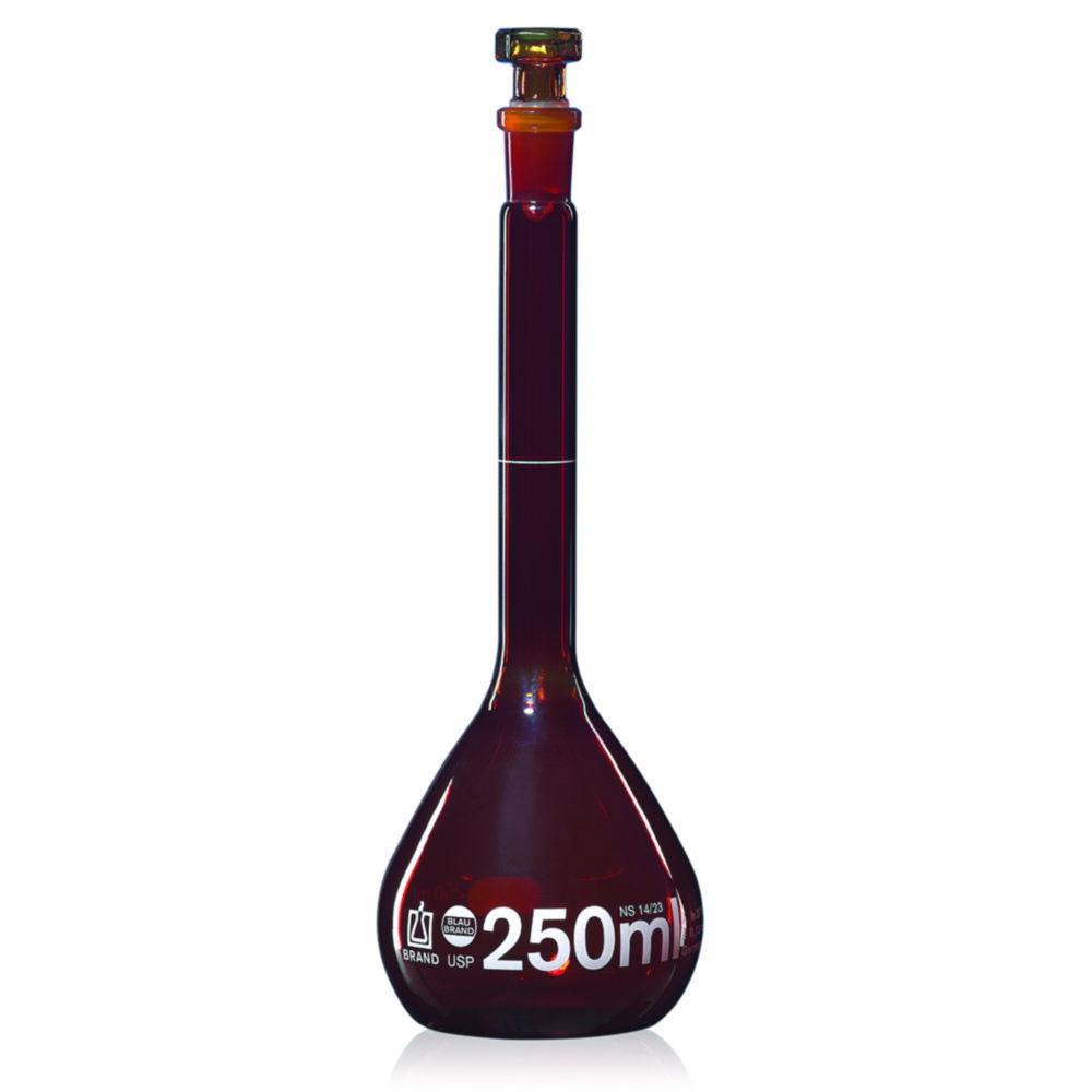 BRAND Volumetric Flask, USP, Class A, 500 ml, Amber, Boro 3.3, with Glass Stopper, NS 19/26, USP Individual Certificate

