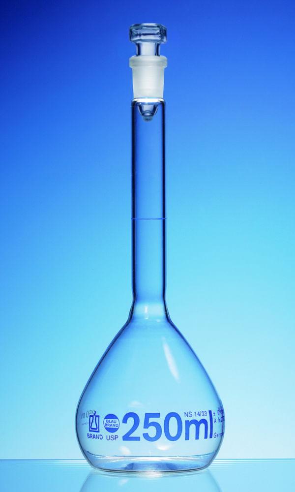 BRAND Volumetric Flask, USP, BLAUBRAND, Class A, DE-M, 5 ml, NS 10/19, Boro 3.3, with Glass Stopper, USP Individual Certificate

